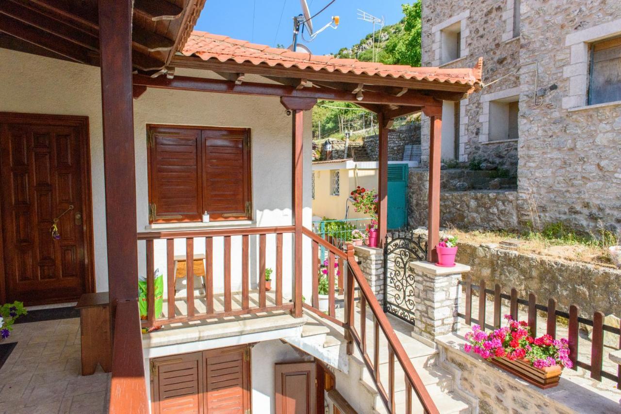 Apartament Δημητσανασ Τοποσ Νύμφη Αγνώ Dimitsana Zewnętrze zdjęcie